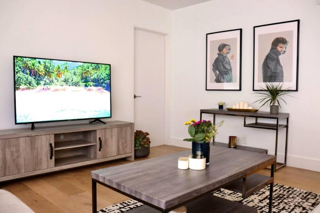 Heart Of West Hollywood Modern Suite 2 Bedroom 2 Bath Лос-Анджелес Екстер'єр фото